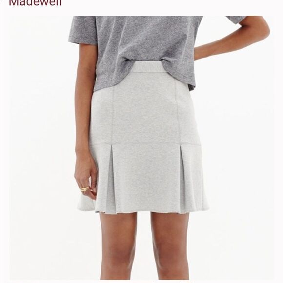 Madewell Grey Pleated Ruffle Skirt size medium - Picture 1 of 8